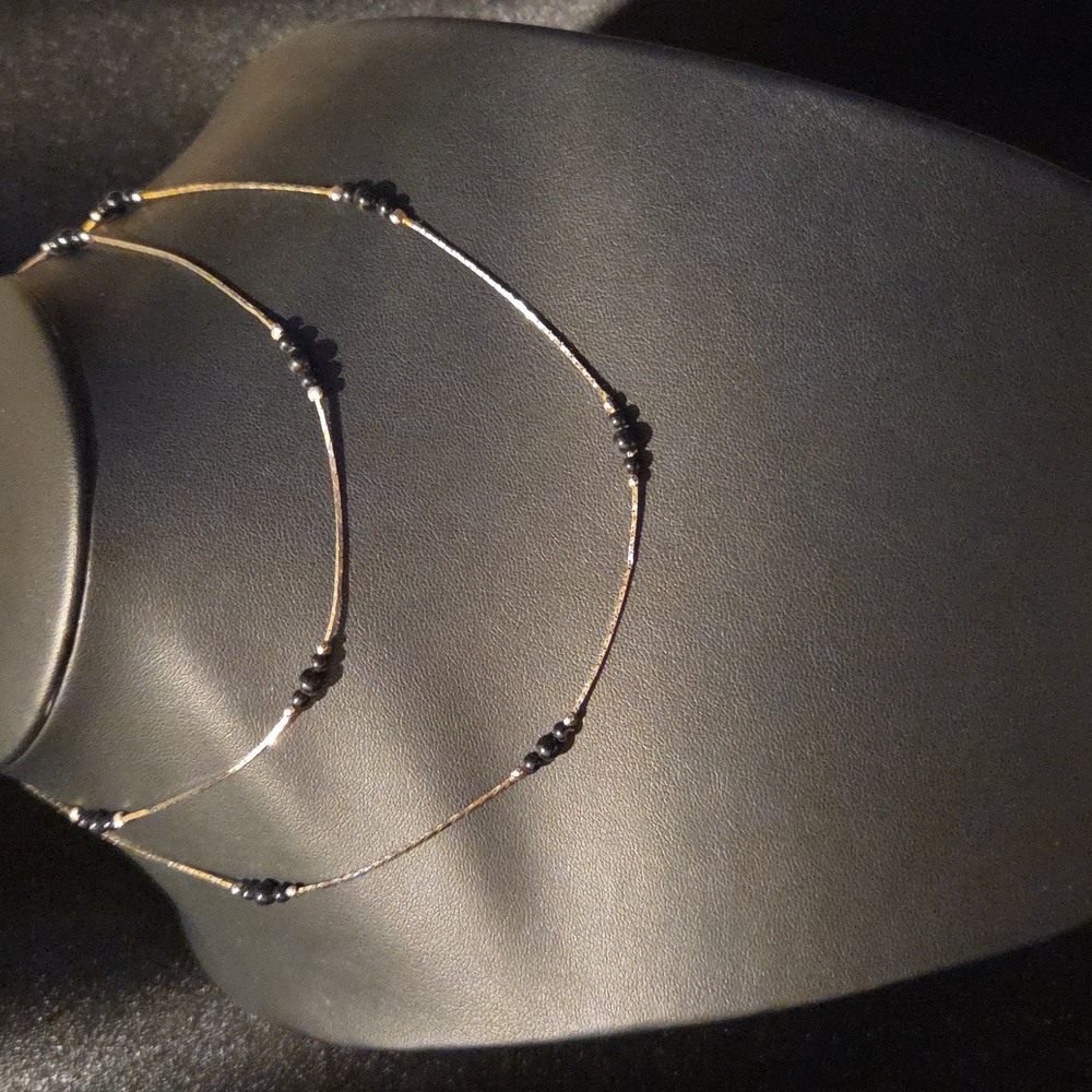 Elegant Black and Silver Beaded Necklace - Picture 2 of 4